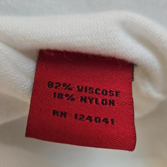 Redβs Embellished White Blouse β Size M π€β¨ V-Neck - Picture 7 of 7